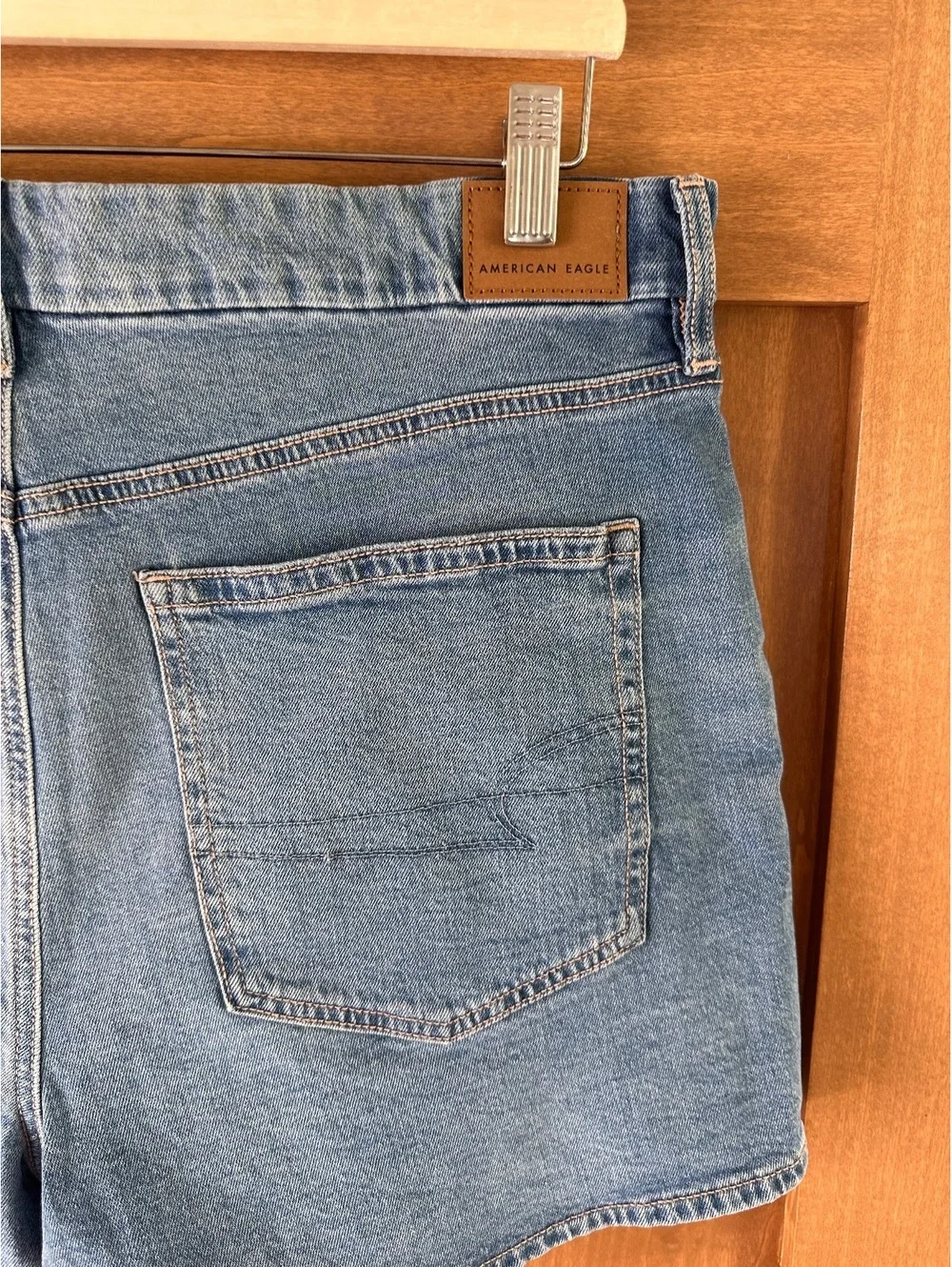 American Eagle Strigid Curvy Relaxed Denim Jean Shorts High Rise Women’s size 14